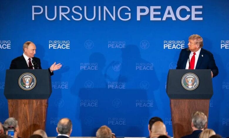 ترامب يهدد موسكو بـ"حرب اقتصادية" إذا فشل السلام مع كييف