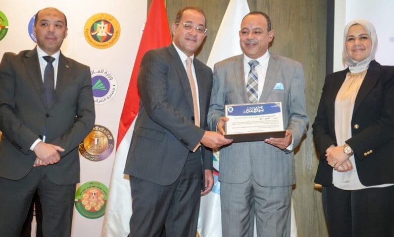 وزير المالية يكرم 6 مأموريات ضريبية متميزة في مسار الشراكة مع مجتمع الأعمال