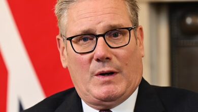 أزمة في داونينج ستريت: كتاب جديد يكشف فضائح رئيس وزراء بريطانيا وتدفعه نحو الاستقالة