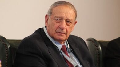 النائب العام يصدر قرارًا بمنع محمد عبد السلام رئيس "مصر للمقاصة" الأسبق و16 آخرين من التصرف في أموالهم المتحفظ عليها