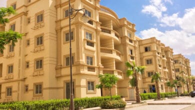 ارتفاع وهمي … لماذا لم تنخفض أسعار العقارات في مصر مع هبوط تكلفة البناء؟