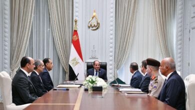 الرئيس السيسي يعقد اجتماعاً مع الحكومة وقيادات الدولة لمتابعة نتائج زيارة مدبولي للولايات المتحدة