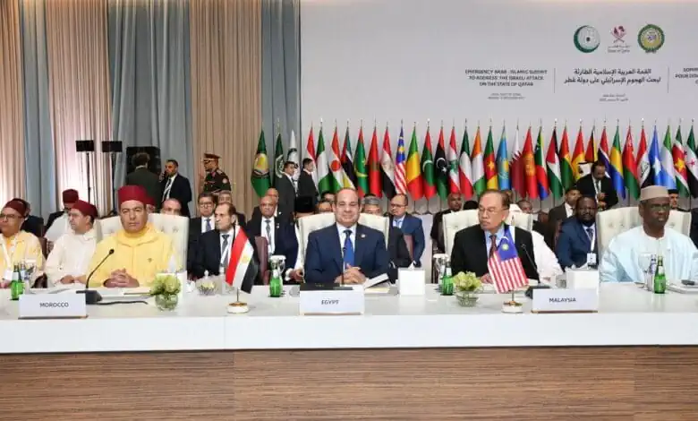 الرئيس السيسي من القمة العربية الإسلامية بالدوحة: وحدة الصف ضرورة لمواجهة الأزمات وحماية مصالح الشعوب