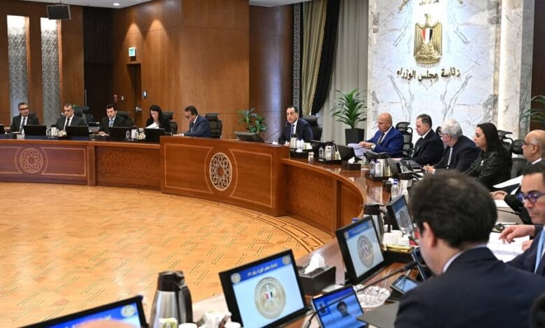 مصر تطلق 3 مشروعات صناعية بالمناطق الحرة باستثمارات 207 مليون دولار وخلق 15 ألف فرصة عمل