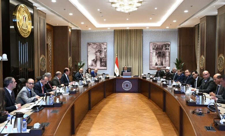 مدبولي يترأس اللجنة العليا للحج.. استعداد كامل لتقديم أفضل الخدمات للحجاج المصريين