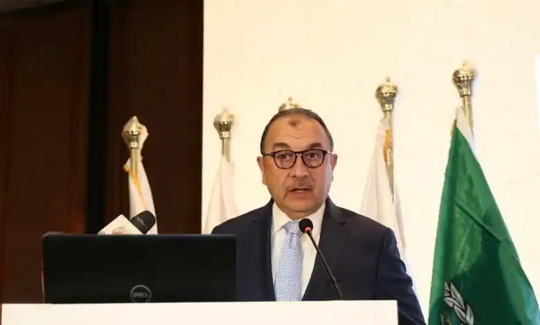 وزير قطاع الأعمال: الاستدامة والشفافية والتحول الرقمي ركائز أساسية لتنمية الاقتصاد المصري