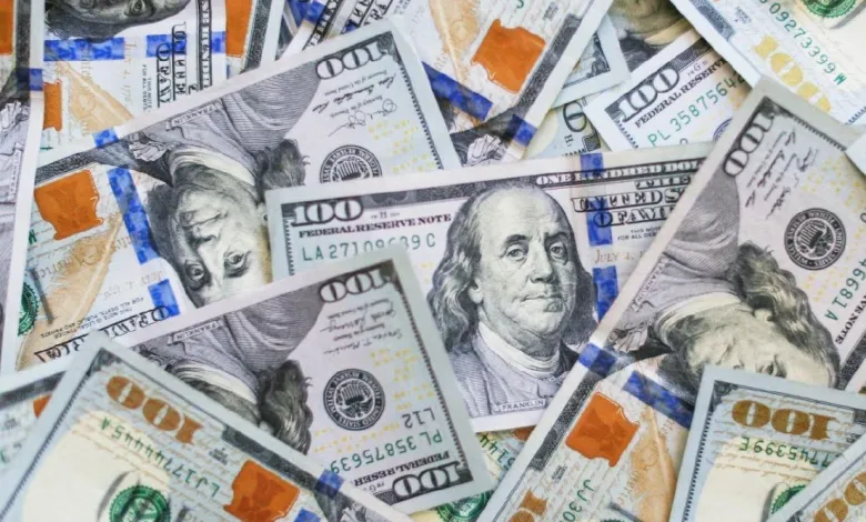 تراجع جماعي لسعر الدولار في أغلب البنوك المصرية.. ونشرة حصرية من« المصرف نيوز» بأحدث الأسعار