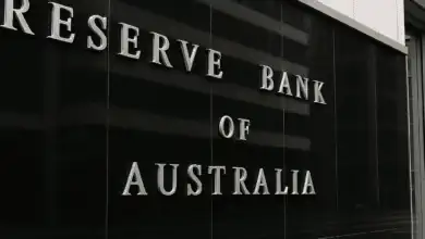 البنك المركزي الأسترالي يثبت الفائدة عند 3.60% وسط مخاوف التضخم وحالة عدم اليقين الاقتصادي