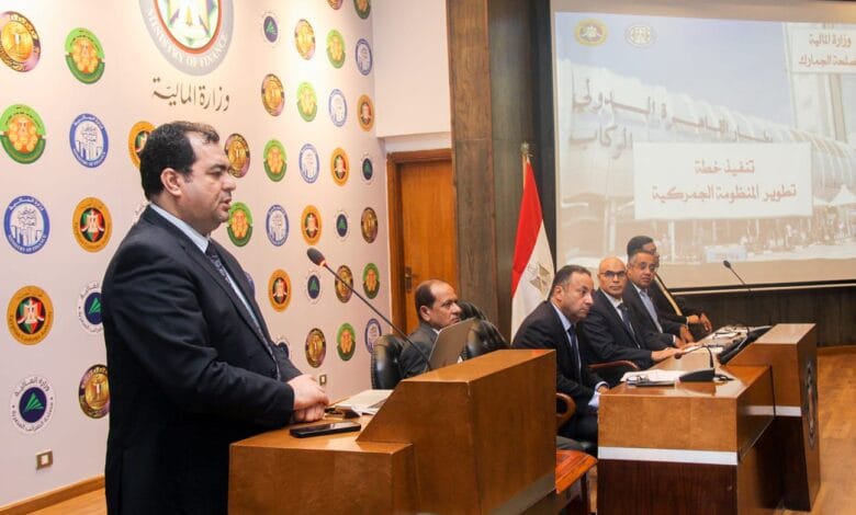 الجمارك المصرية تعلن ثورة رقمية.. خفض زمن الإفراج الجمركي ليومين فقط بحلول 2025