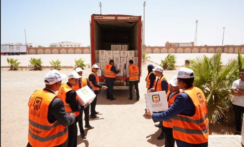 البنك الأهلي المصري يوزع 20 ألف كرتونة غذائية على الأسر الأولى بالرعاية بحلايب وشلاتين