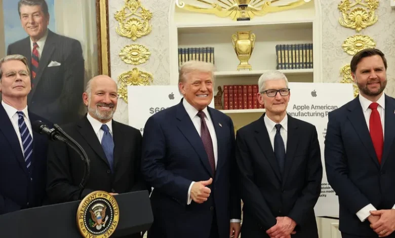هدايا فاخرة وصفقات بالمليارات.. أسرار النفوذ المتبادل بين ترامب وكبرى شركات التكنولوجيا