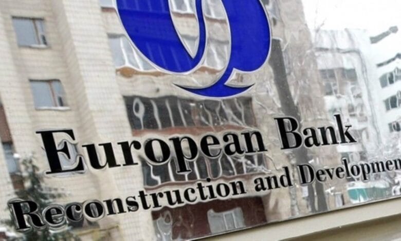 البنك الأوروبي يموّل إنشاء مزرعة رياح 200 ميجاوات في رأس غارب بمصر