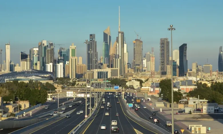 فيتش تعطي الضوء الأخضر للكويت… خطوة قوية نحو تنويع الاقتصاد!