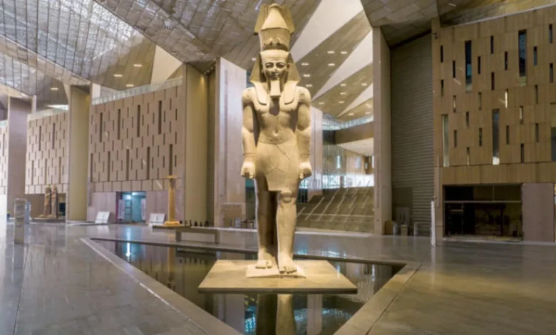 هل تستغني مصر عن قروض صندوق النقد بدعم أولادها بالخارج وسحر توت عنخ آمون؟