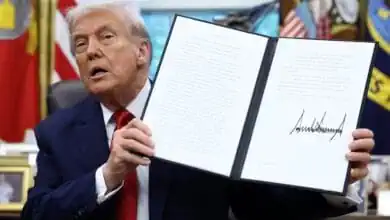 ترامب يلغي اجتماعاً مع زعيمي الديمقراطيين قبل تهديد الحكومة الأمريكية بالإغلاق
