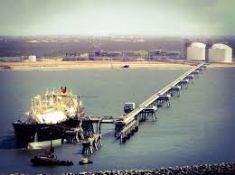 مصر تصدر شحنة نادرة من الغاز المسال إلى أوروبا بقيمة 3.75 مليار قدم مكعب