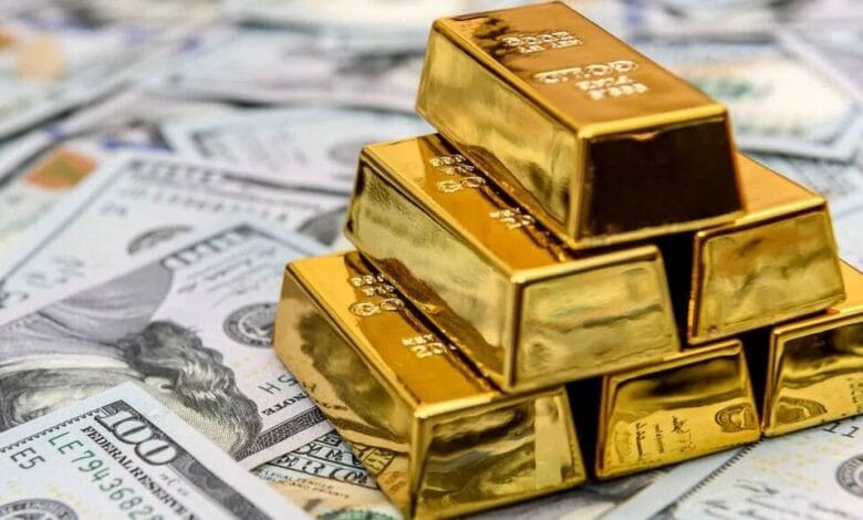 خفض الفائدة الأمريكية يعيد رسم خريطة الاستثمار: الذهب يحلّق والدولار تحت الضغط
