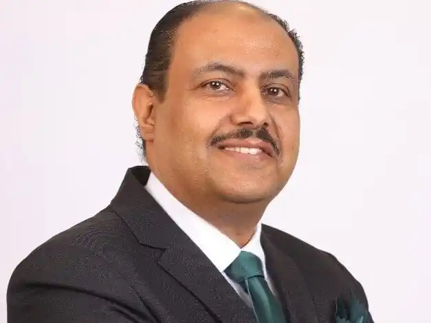 رامي زهدي يكتب: «إسرائيل والعالم.. من صديقٍ للبعض إلى عدوٍّ للجميع وجارٍ لا يؤمن شرّه»
