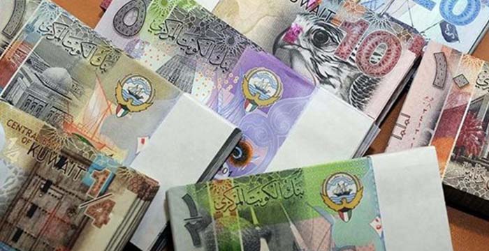سعر الدينار الكويتي مقابل الجنيه اليوم الخميس في البنوك المصرية