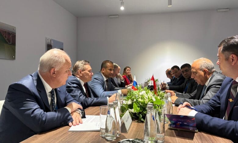 وزير الكهرباء يبحث مع "روساتوم" الروسية تطورات مشروع الضبعة النووي وتوطين صناعة المعدات الكهربائية