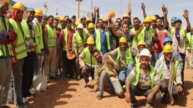 وداعًا للفصل التعسفي 👋 قانون العمل الجديد في مصر.. هل ترتفع أجور 30 مليون عامل؟