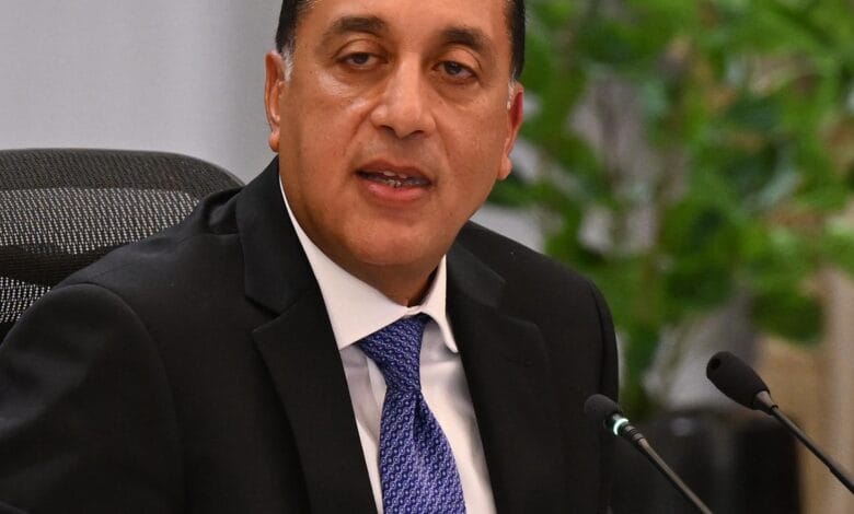 مدبولي: الأموال الساخنة ليست ضمن احتياطي المركزي.. والحكومة لا تُفرض عليها قرارات