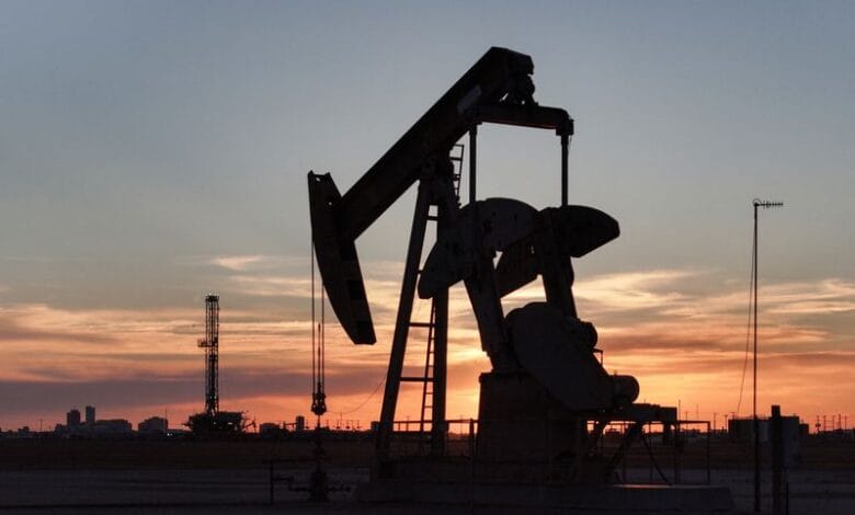 أوبك+تتجه لزيادة إنتاج النفط بـ137 ألف برميل يومياً في نوفمبر وسط صعود الأسعار