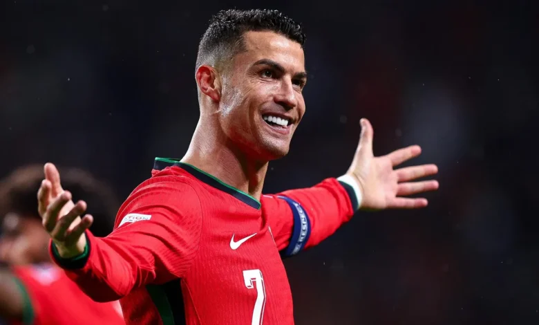 كريستيانو رونالدو يتصدر الرياضيين الأعلى أجرًا عالميًا محققًا 275 مليون دولار