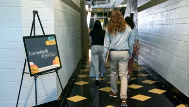 التوظيف في أمريكا عند أدنى مستوى منذ 2009 مع استمرار الإغلاق الفيدرالي