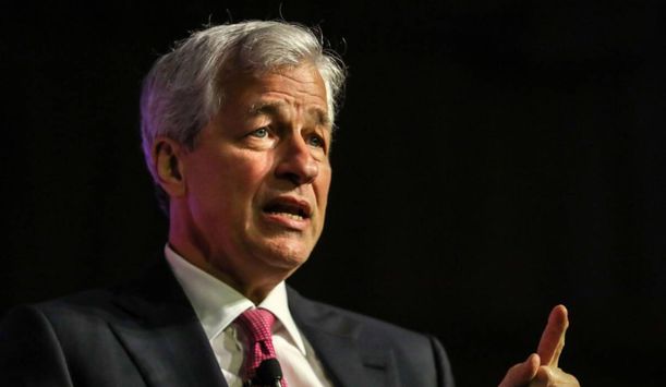 جي بي مورجان يخطط لاستثمار 10 مليارات دولار لدعم الصناعات الحيوية الأمريكية