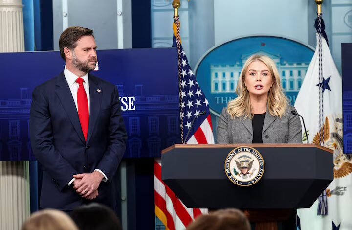 البيت الأبيض يحذر: تسريح العمال وشيك مع بدء إغلاق الحكومة الأمريكية