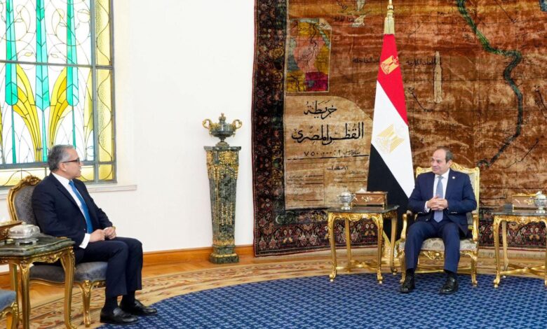 الرئيس السيسي يشيد بفوز العناني في اليونسكو: انتصار جديد للدبلوماسية المصرية