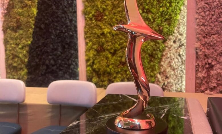 للعام الثالث على التوالي..  البنك الأهلي المصري يحصد جائزة أفضل مجموعة قانونية على مستوى الفرق القانونية