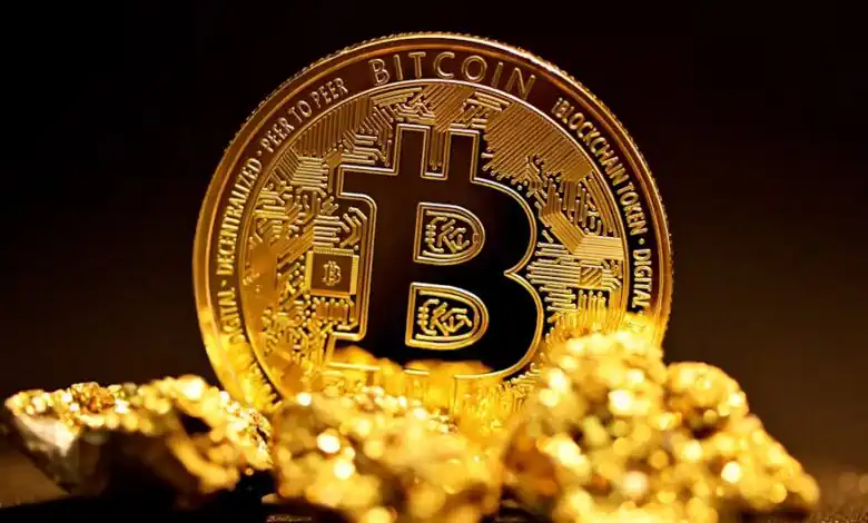 بيتكوين تقفز 10% مع تدفقات قياسية لصناديق ETFs بقيمة 3.24 مليار دولار في أكتوبر