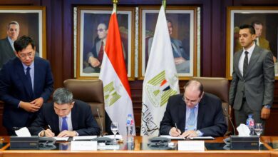 نائب محافظ البنك المركزي المصري ونائب وزير الإدارة الوطنية الصينية للتنظيم المالي يوقعان مذكرة للتعاون المشترك