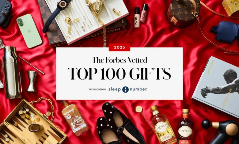 فوربس تكشف عن قائمة أفضل 100 هدية لعام 2025 وسط طفرة التسوق الرقمي