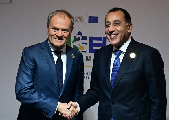 مدبولي يلتقي توسك في أنجولا لتعزيز التعاون الاقتصادي والتجاري مع بولندا