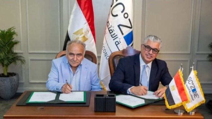 قناة السويس تستقطب أول استثمار يوناني للملابس الجاهزة بـ4 ملايين دولار