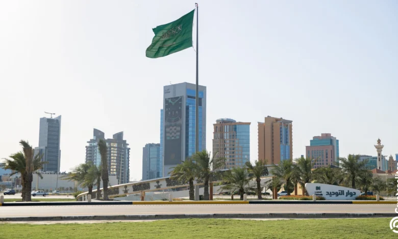 السعودية تقلص علاوات الرواتب الأجنبية مع ترشيد الإنفاق وإعادة ترتيب الأولويات الاقتصادية