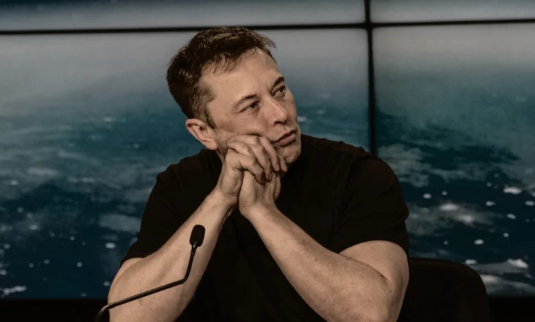 إيلون ماسك يخسر 10 مليارات دولار بعد اعتماد صفقة رواتب ضخمة لتيسلا