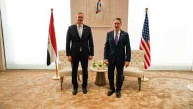 مصر وأمريكا تبحثان تعزيز الشراكة في مجال الطاقة خلال أديبك 2025 بأبوظبي