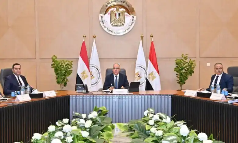 اللجنة العليا لتراخيص الشواطئ تعتمد 54 مشروعًا وتؤجل اثنين للدراسة الفنية