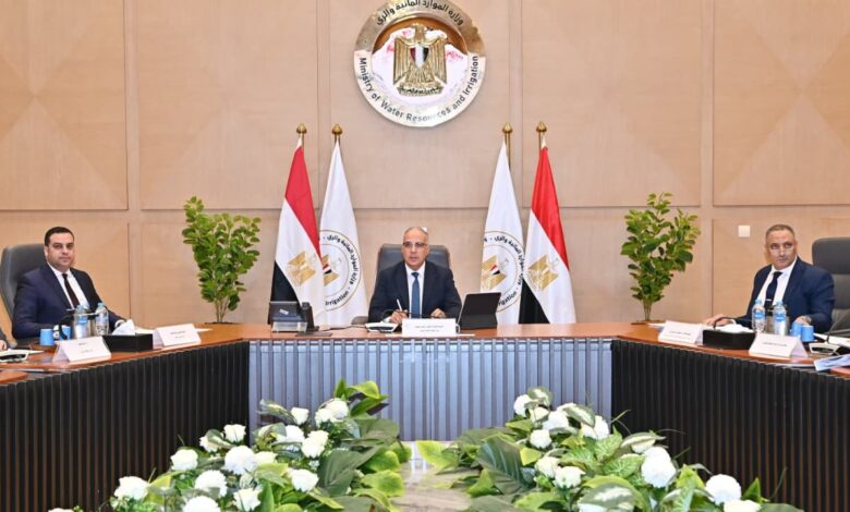 اللجنة العليا لتراخيص الشواطئ تعتمد 54 مشروعًا وتؤجل اثنين للدراسة الفنية