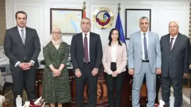 رئيس البنك الزراعي المصري يستعرض مع محافظ البحيرة برامج تمويل صغار المزارعين