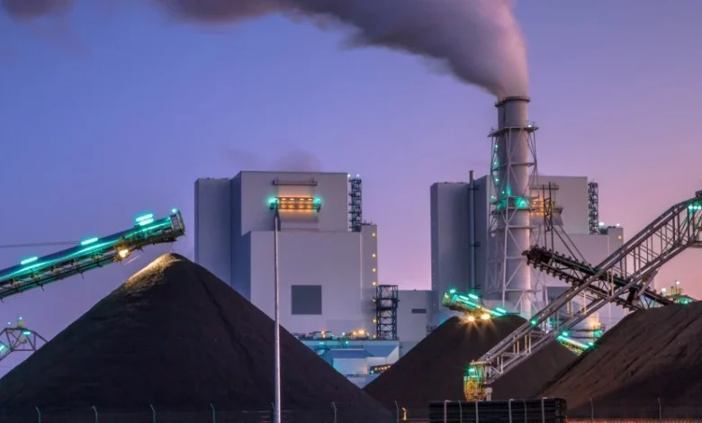 الطاقة المتجددة تتفوق على الفحم عالميًا بعد عقد من اتفاق باريس التاريخي