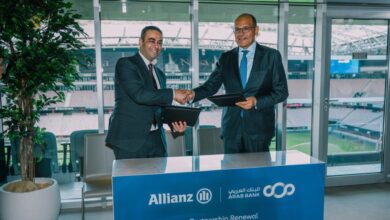 بعد 20 عامًا.. البنك العربي وأليانز يجددان شراكة التأمين البنكي