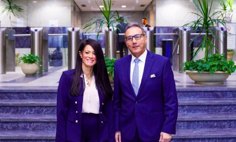 وزيرة التخطيط تشهد توقيع اتفاقية البنك الأهلي والبنك الأوروبي لإعادة الإعمار والتنمية