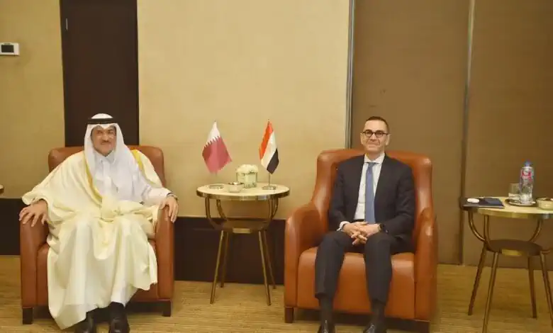 مصر وقطر تؤكدان تعزيز التعاون الاقتصادي والاستثماري خلال منتدى الأعمال المشترك