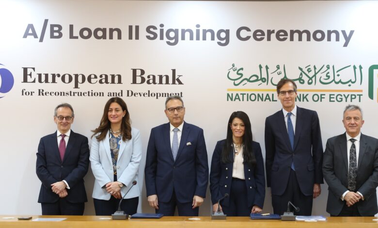 البنك الأهلي المصري يوقع اتفاقية تمويل مع البنك الأوروبي لإعادة الإعمار والتنمية بـ 100 مليون دولار