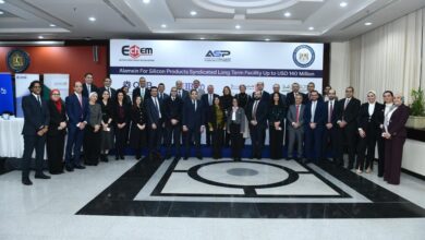 تحالف مصرفي يضم QNB مصر وCIB وبنك القاهرة يمول مجمع السيليكون بالعلمين بـ140 مليون دولار لتعزيز الإنتاج المحلي والتصدير.